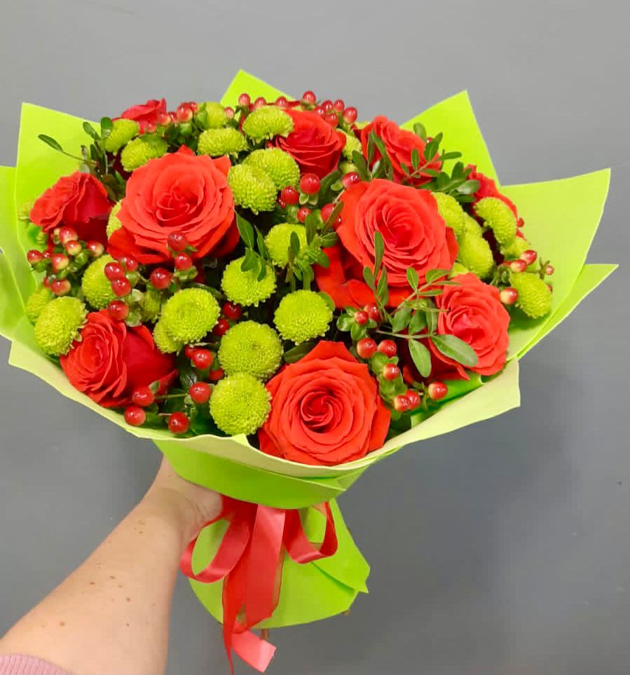 Букет цветов из: Хризантемы и Розы в Хиславичи