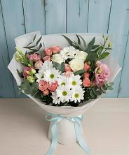Букет цветов из:  Розы, Лизиантусы и Хризантемы в Хиславичи
