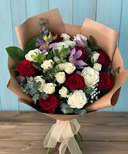 Букет цветов из:  Розы и Альстромерии в Хиславичи