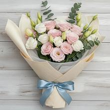 Букет цветов из:  Лизиантусы #REPLACE_PRED# Хиславичи