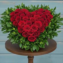 Цветочная композиция из Розы в виде сердца #REPLACE_PRED# Хиславичи