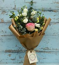 Букет цветов из:  Розы и Лизиантусы в Хиславичи