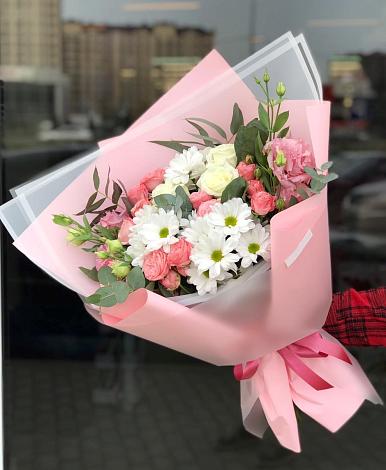 Букет цветов из: Розы, Лизиантусы и Хризантемы в Хиславичи