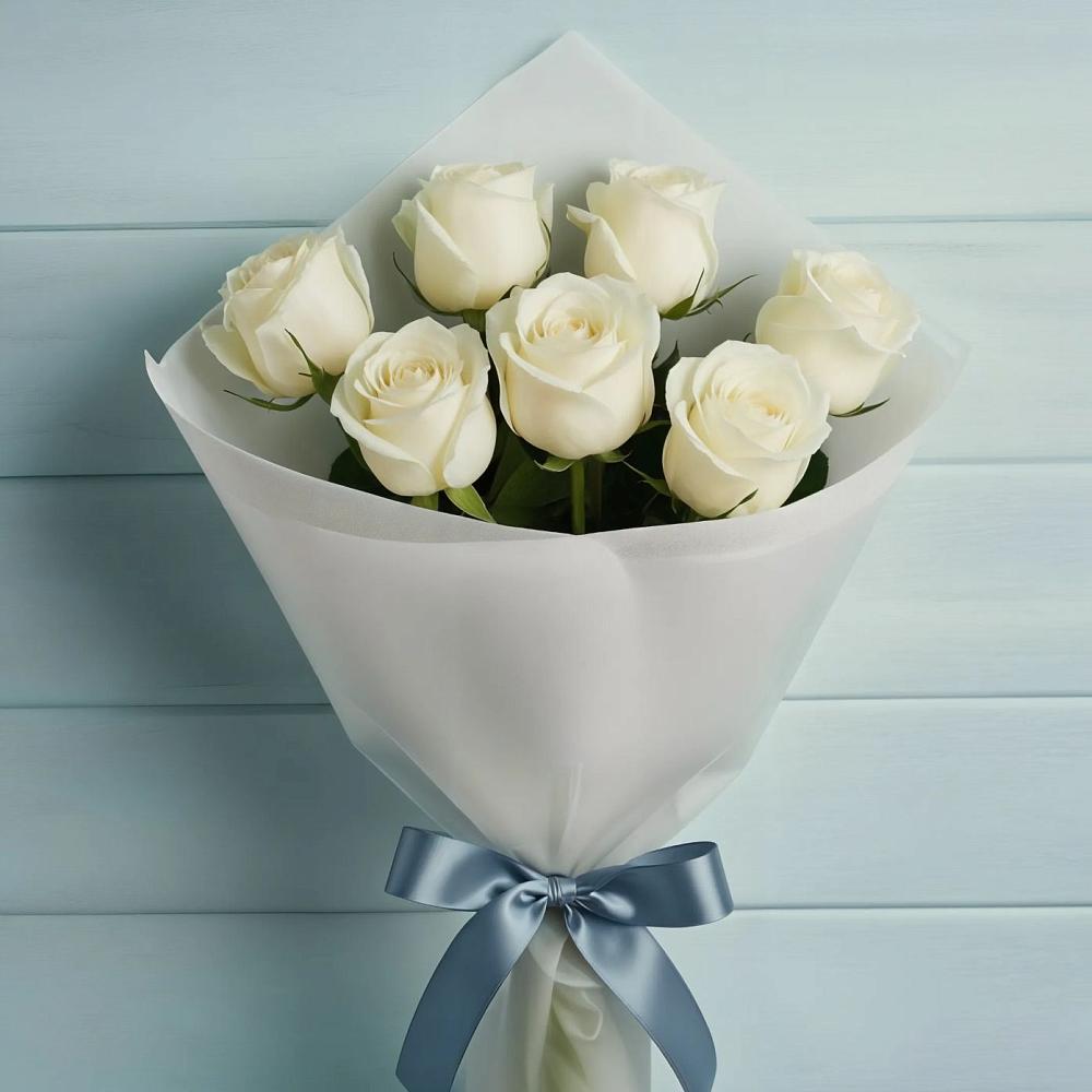 Букет 7 Белых роз Эдлесс Лав в Хиславичи