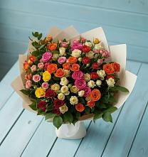 Букет Микс из разноцветных кустовых роз в Хиславичи