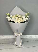 Букет цветов из:  Розы и Лизиантусы в Хиславичи